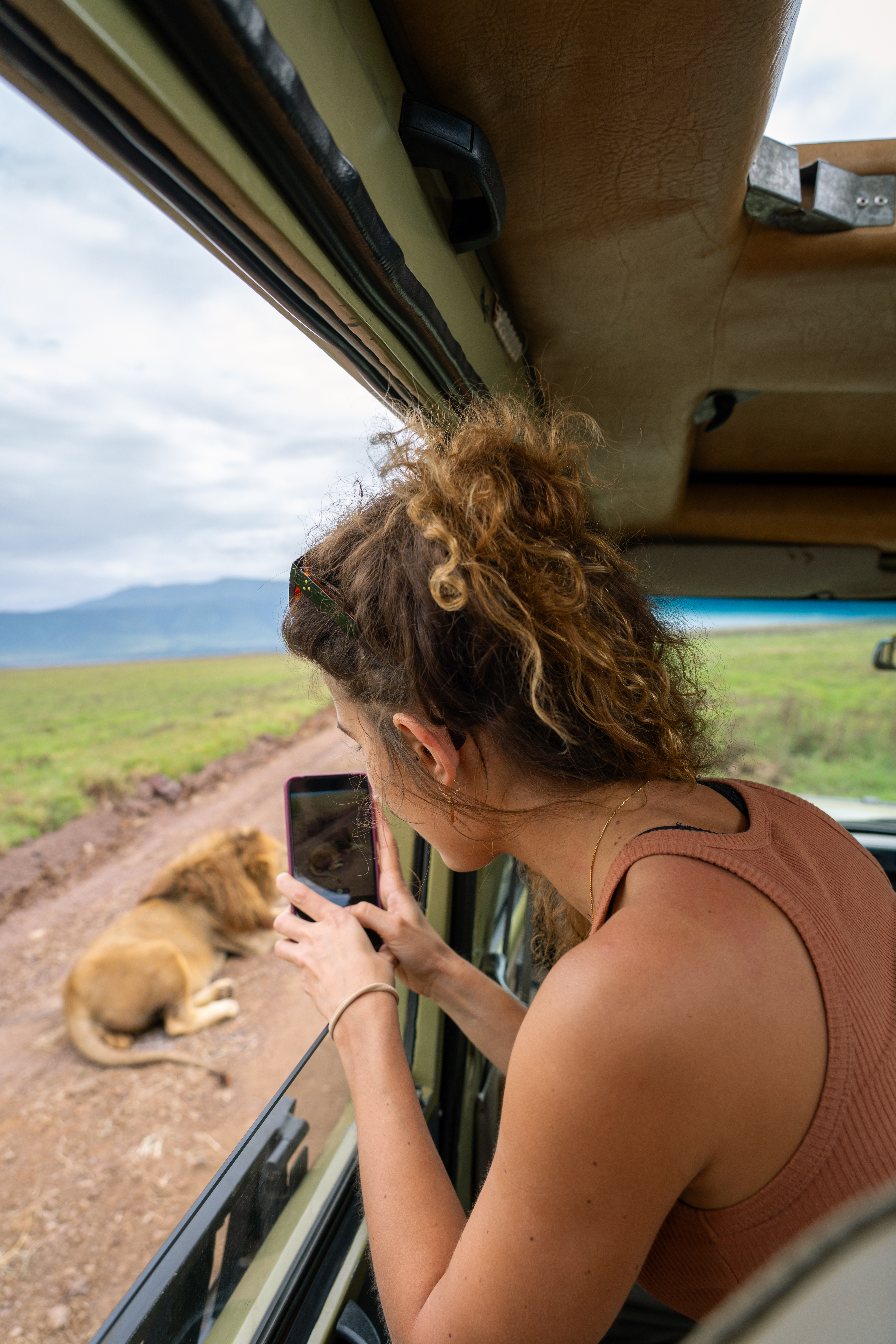 Safari Jeep in Serengeti